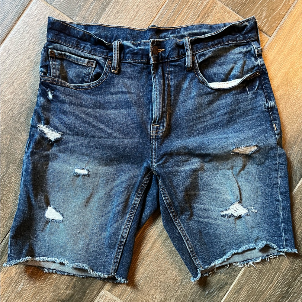 👖👖Men’s OLD NAVY Distressed Jean Shorts